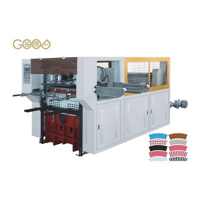 Automatische stans- en stempelmachine